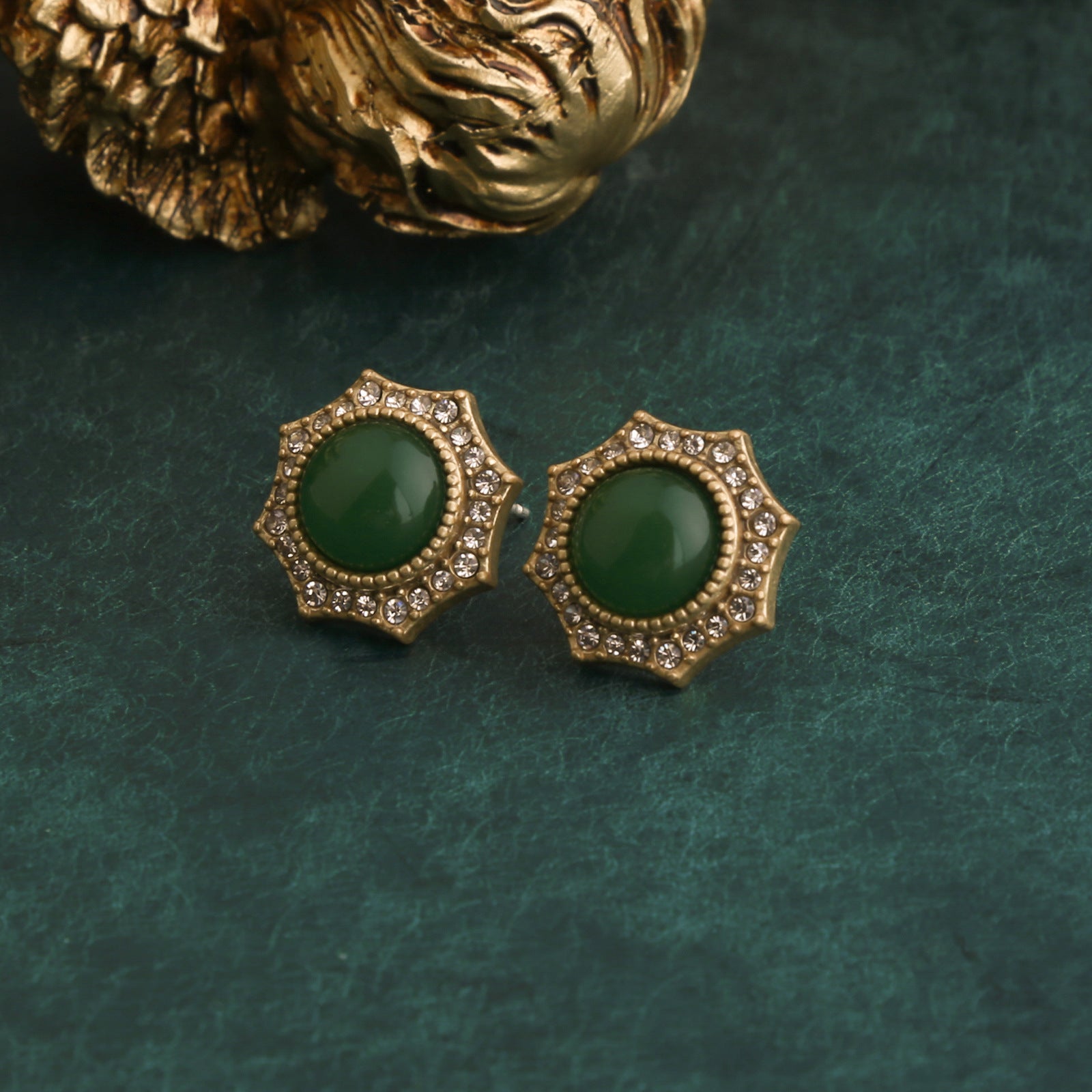 Bohemian Vintage Camellia Emerald Jewelry Set