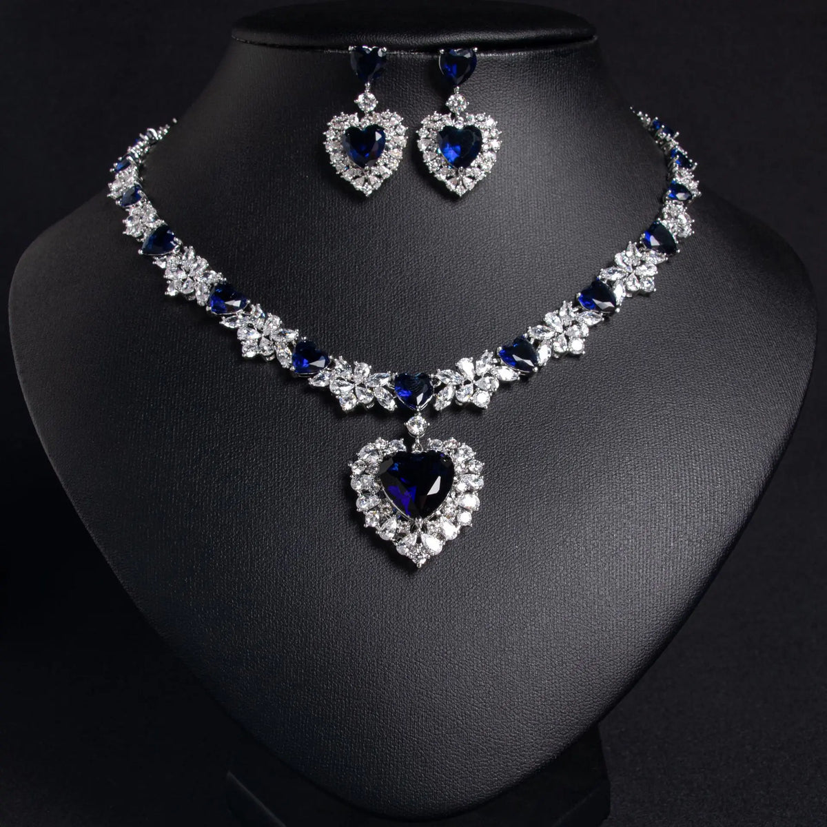 Parure Collier et Boucles d'Oreilles Cœur Cristal Vert Émeraude Luxe