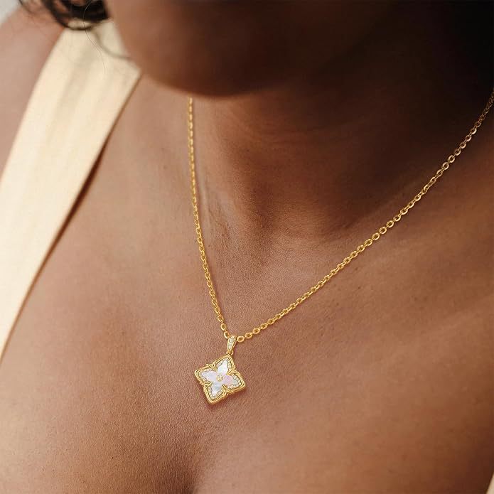 Golden Clover Necklace