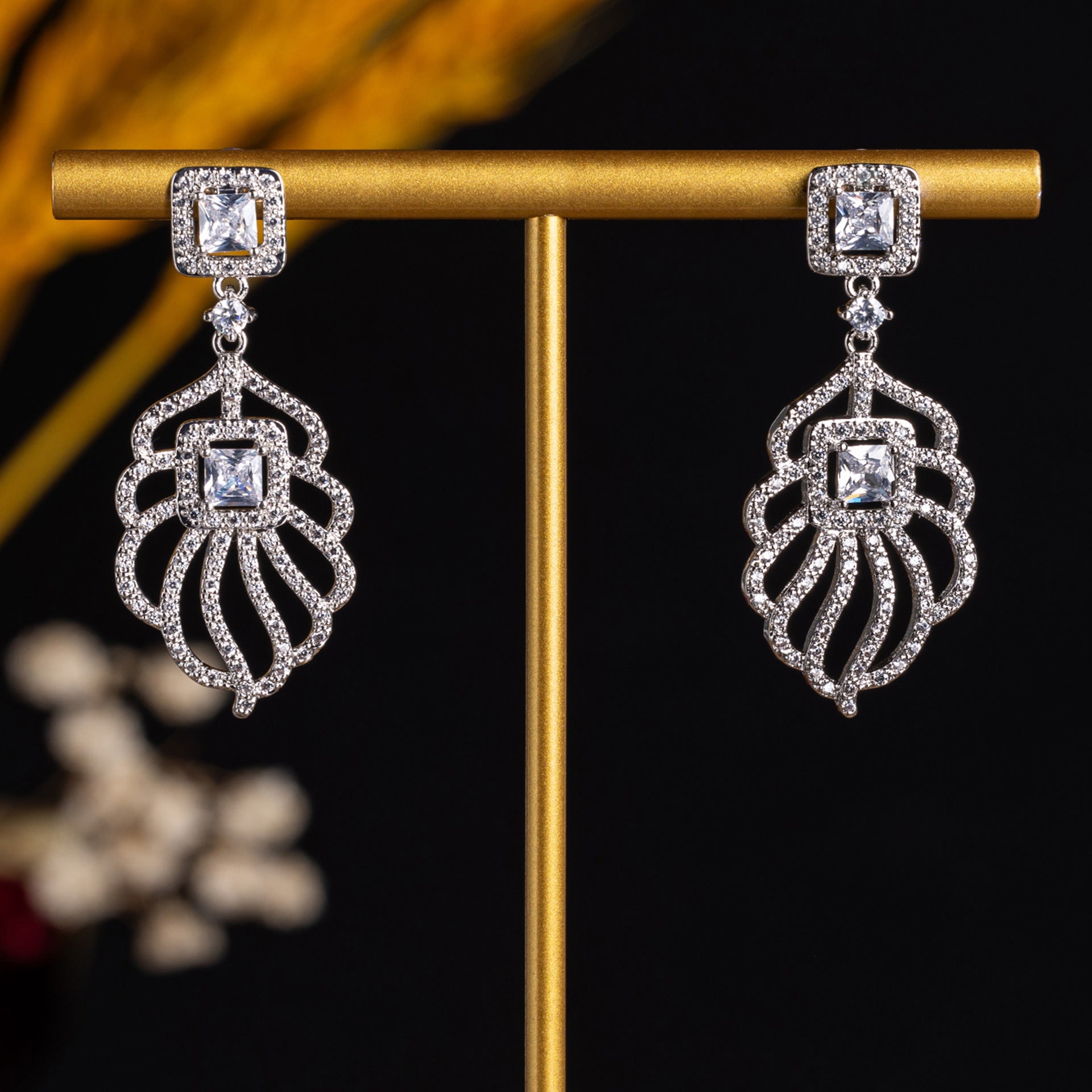 Elegant Emerald Green Crystal Statement Earrings for Evening Wear