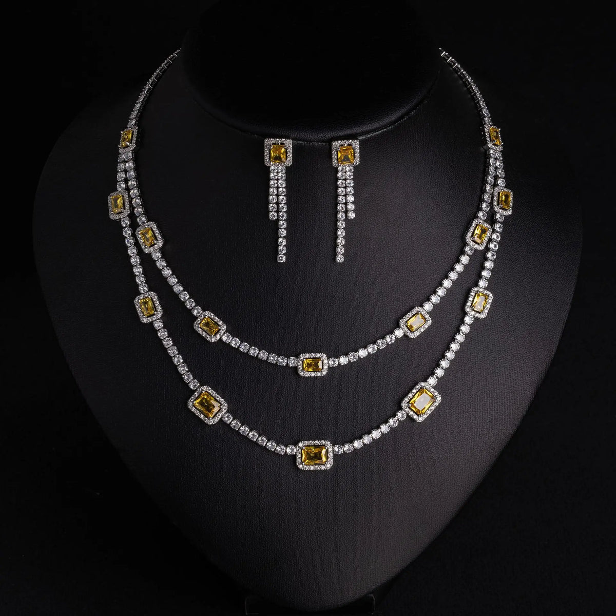 Luxury Ruby Crystal Necklace Earrings Set – Sparkling Silver Statement Jewelry