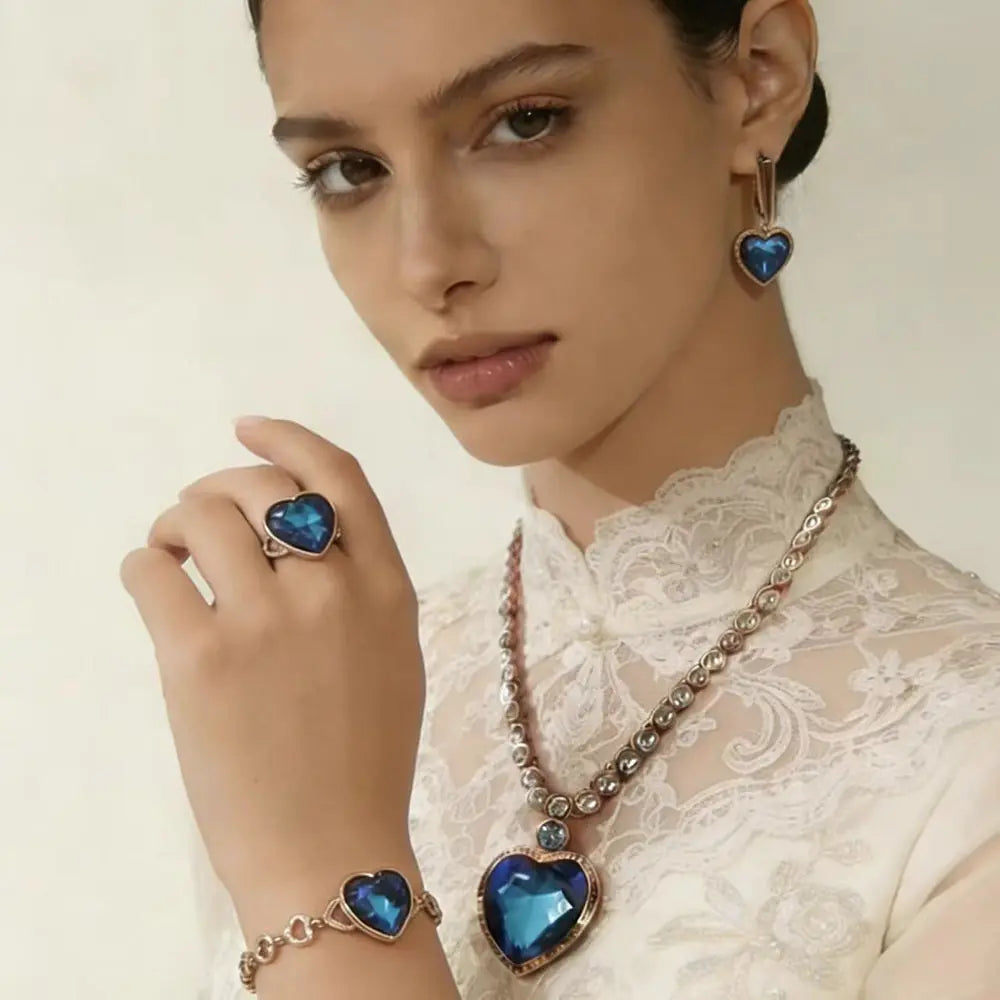 Collier d'amour pendentif grande gemme de luxe étoile de mer