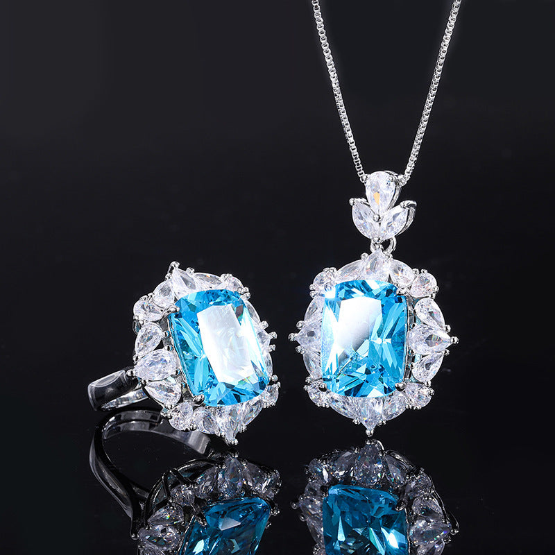 Vintage Simulated Topaz Blue Pendant Ring Set