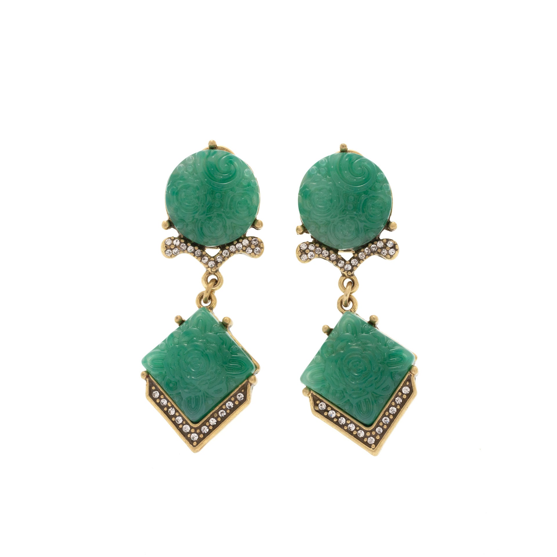 French retro niche design feature earrings