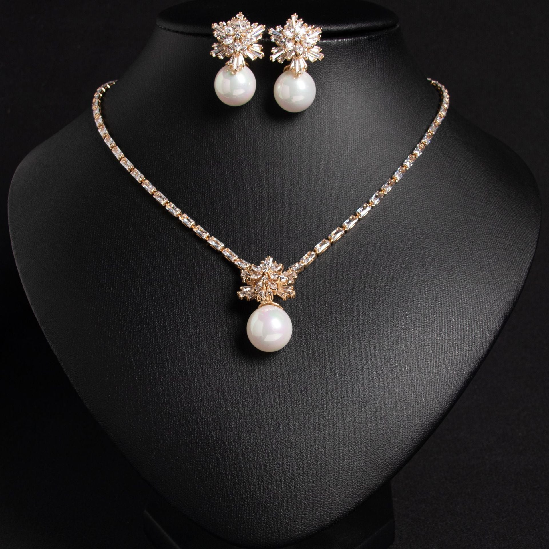 High-end pearl zircon snowflake necklace earrings set