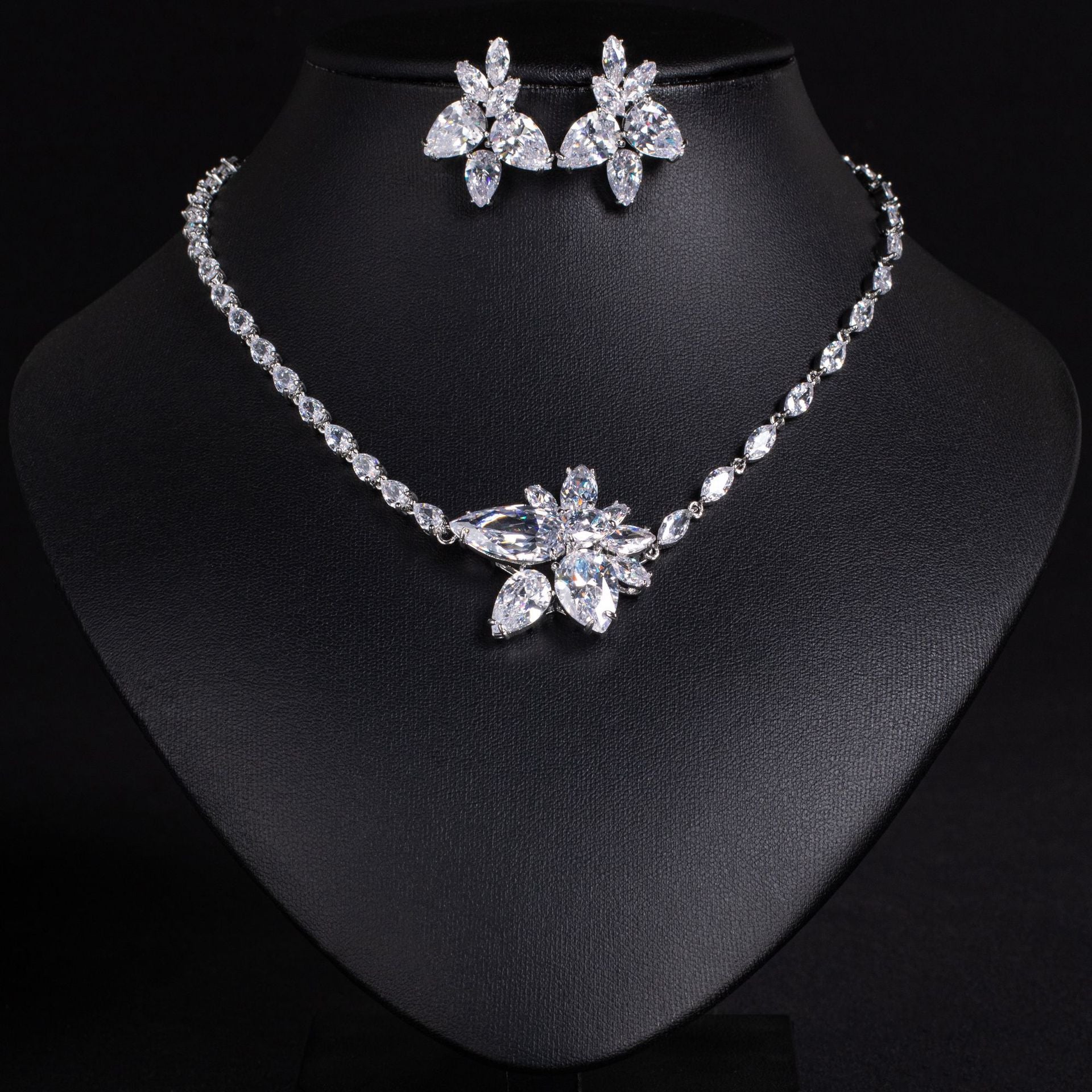 Luxury Navy Blue Crystal Necklace and Earrings Jewelry Set