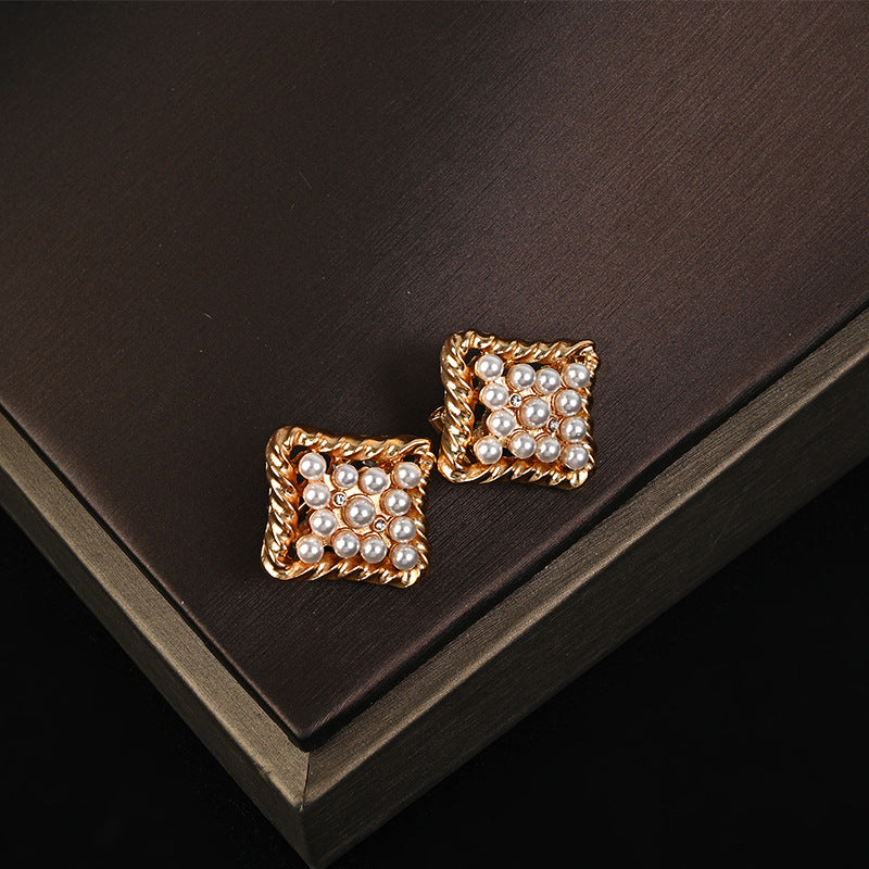 Vintage Heavy Industry Pearl Necklace Series