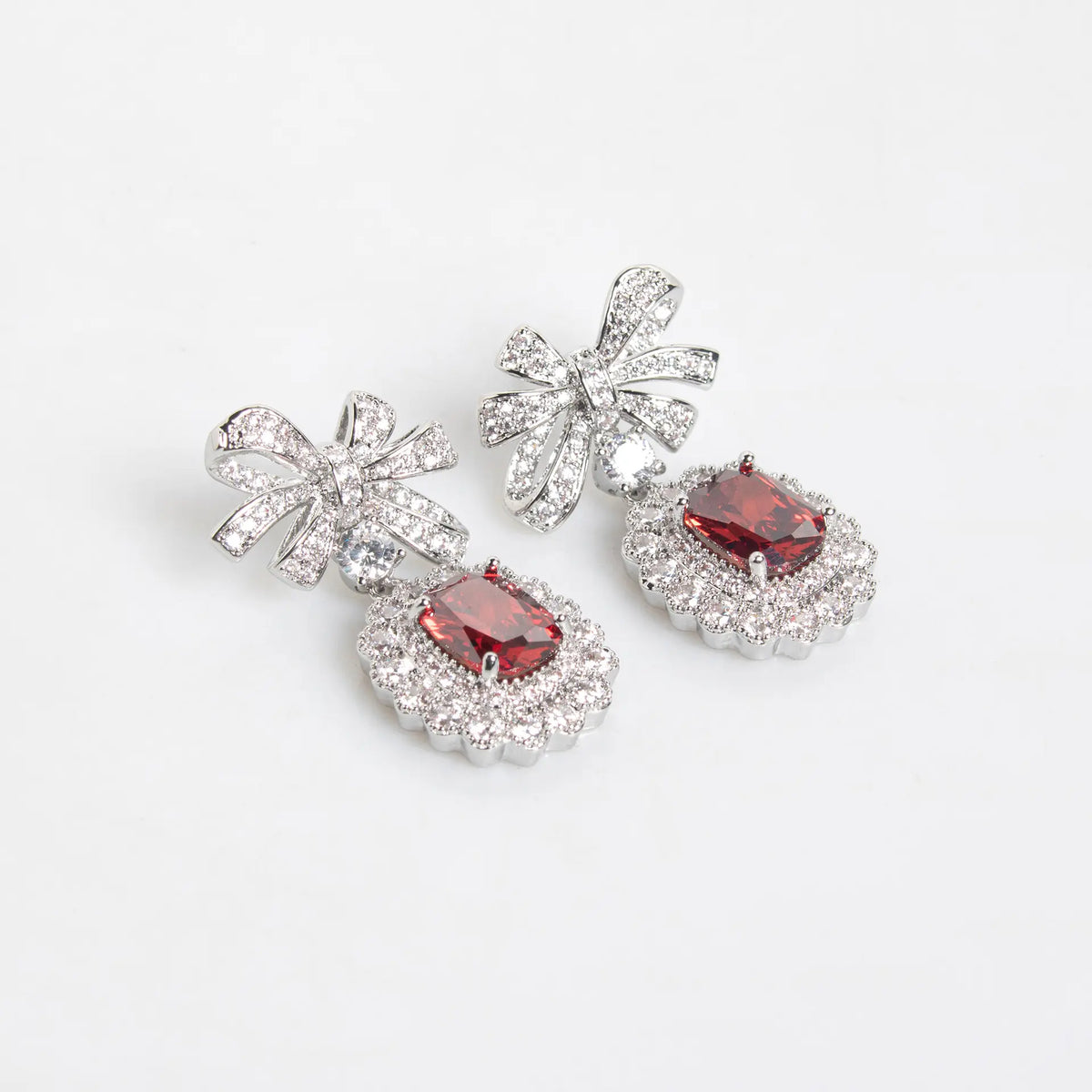 Ensemble Collier Boucles d'Oreilles Nœud Papillon Zircon Mode