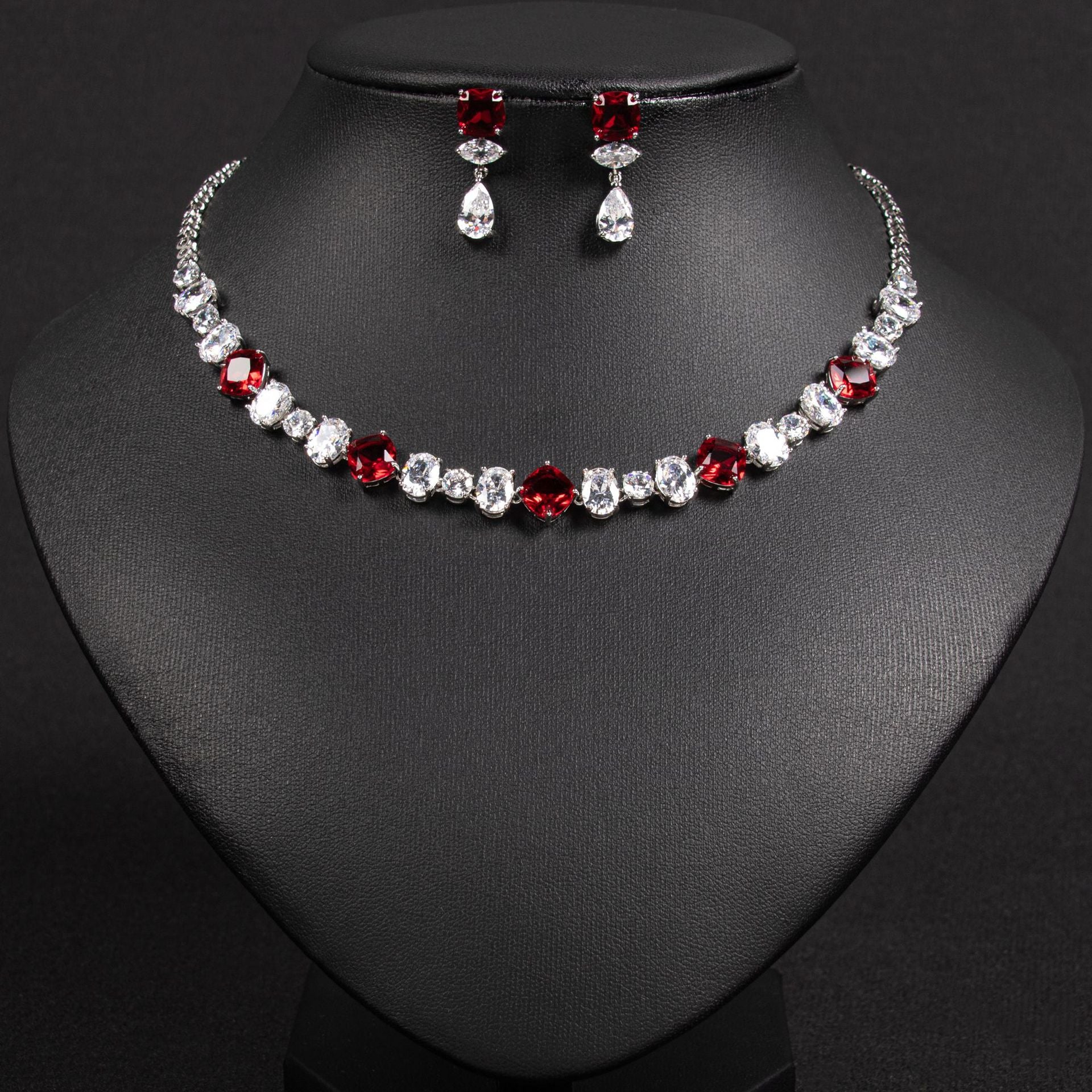 Luxury Blue Crystal Necklace Earrings Set – Elegant Statement Jewelry for Women