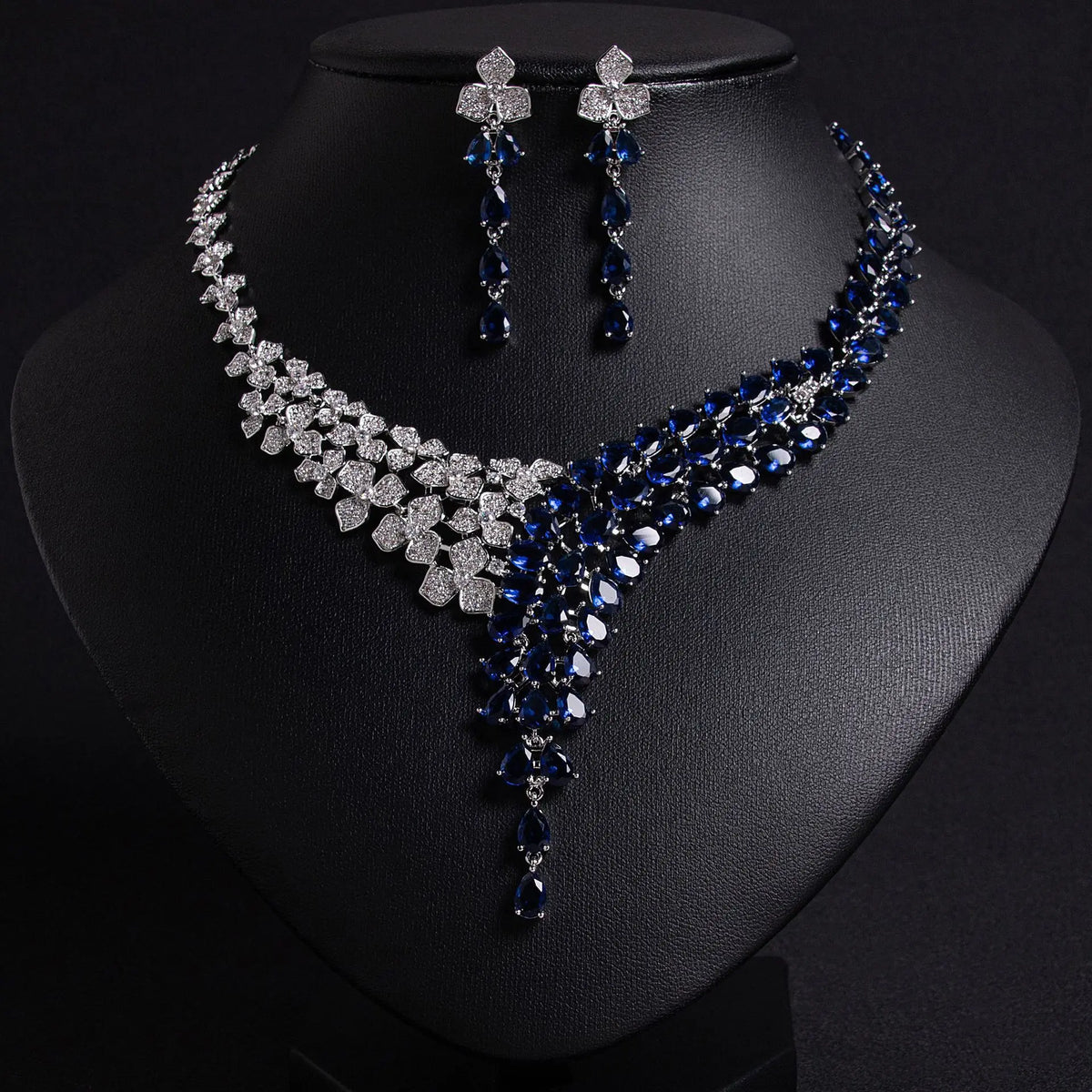 Luxury Ruby Red Crystal Necklace and Earrings Jewelry Set