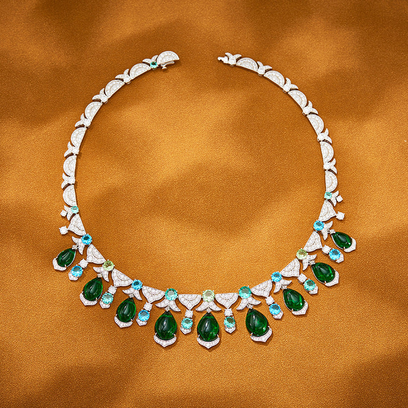 Mori Garden Emerald Clavicle Chain