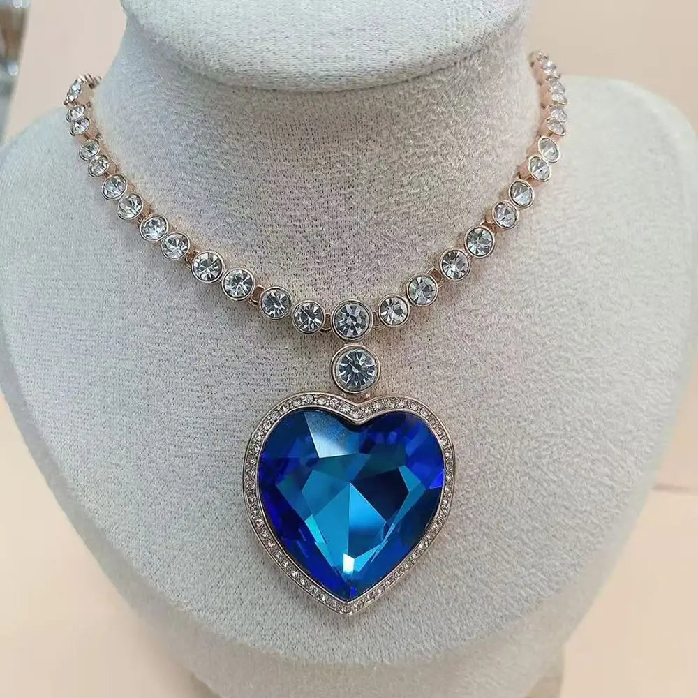 Collier d'amour pendentif grande gemme de luxe étoile de mer