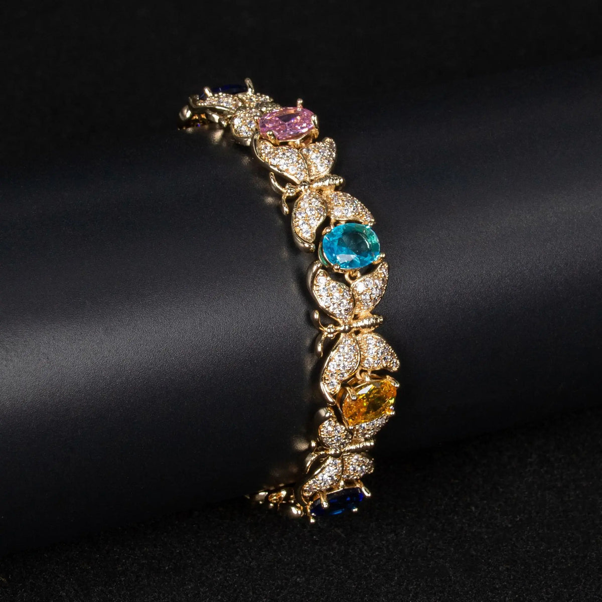 Bracelet papillon trésor couleur pour femme, bijou haut de gamme au tempérament de luxe léger, style ins et niche