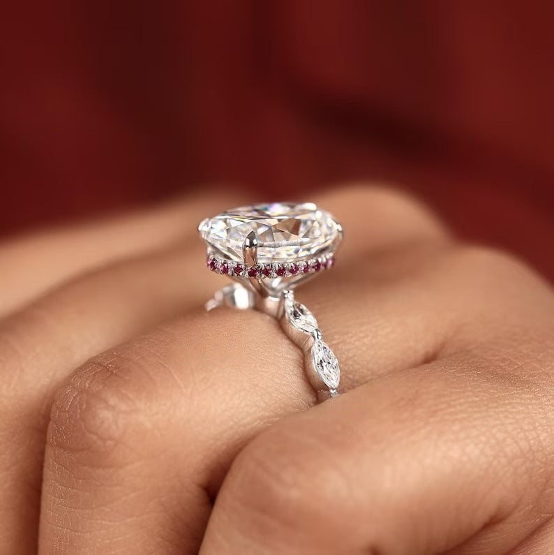 Bague œuf de pigeon diamant œil de cheval mode