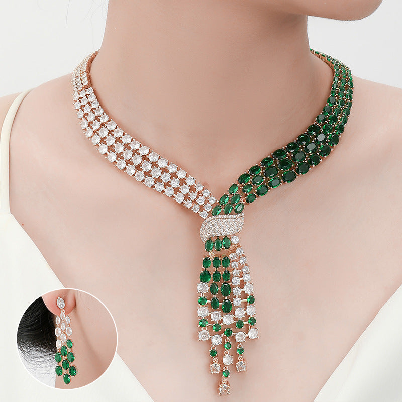 Luxury Emerald Green Crystal Tassel Necklace and Earrings Jewelry Set for Women
