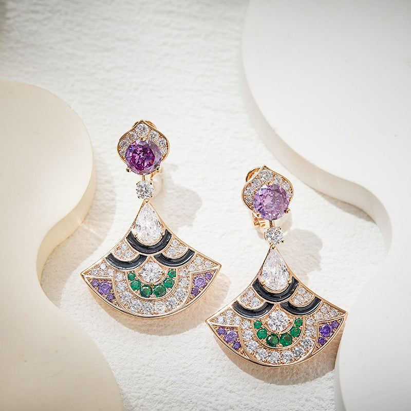 New gold-plated violet fan earrings
