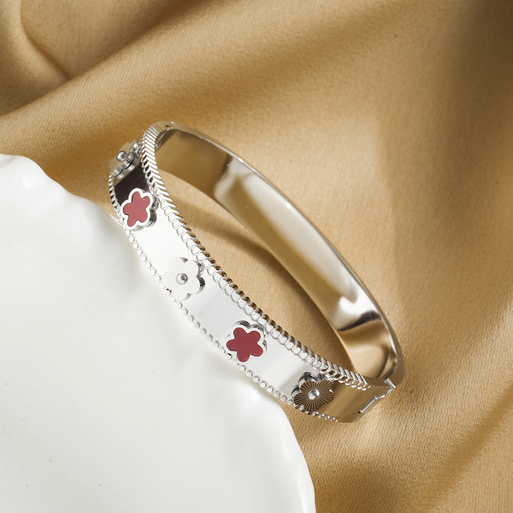 Fashion Clover Bracelet