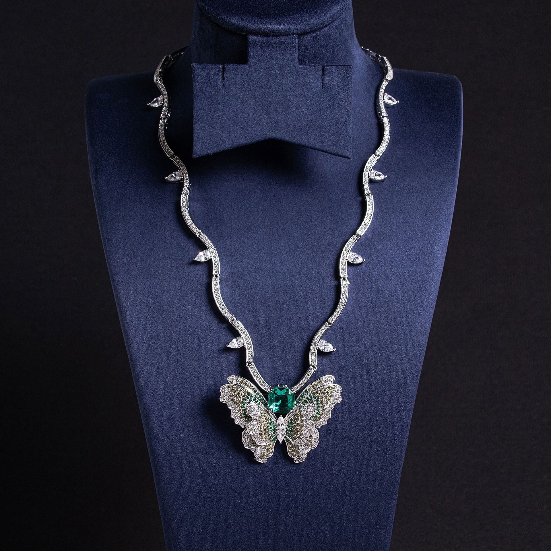 New butterfly necklace color double zircon set