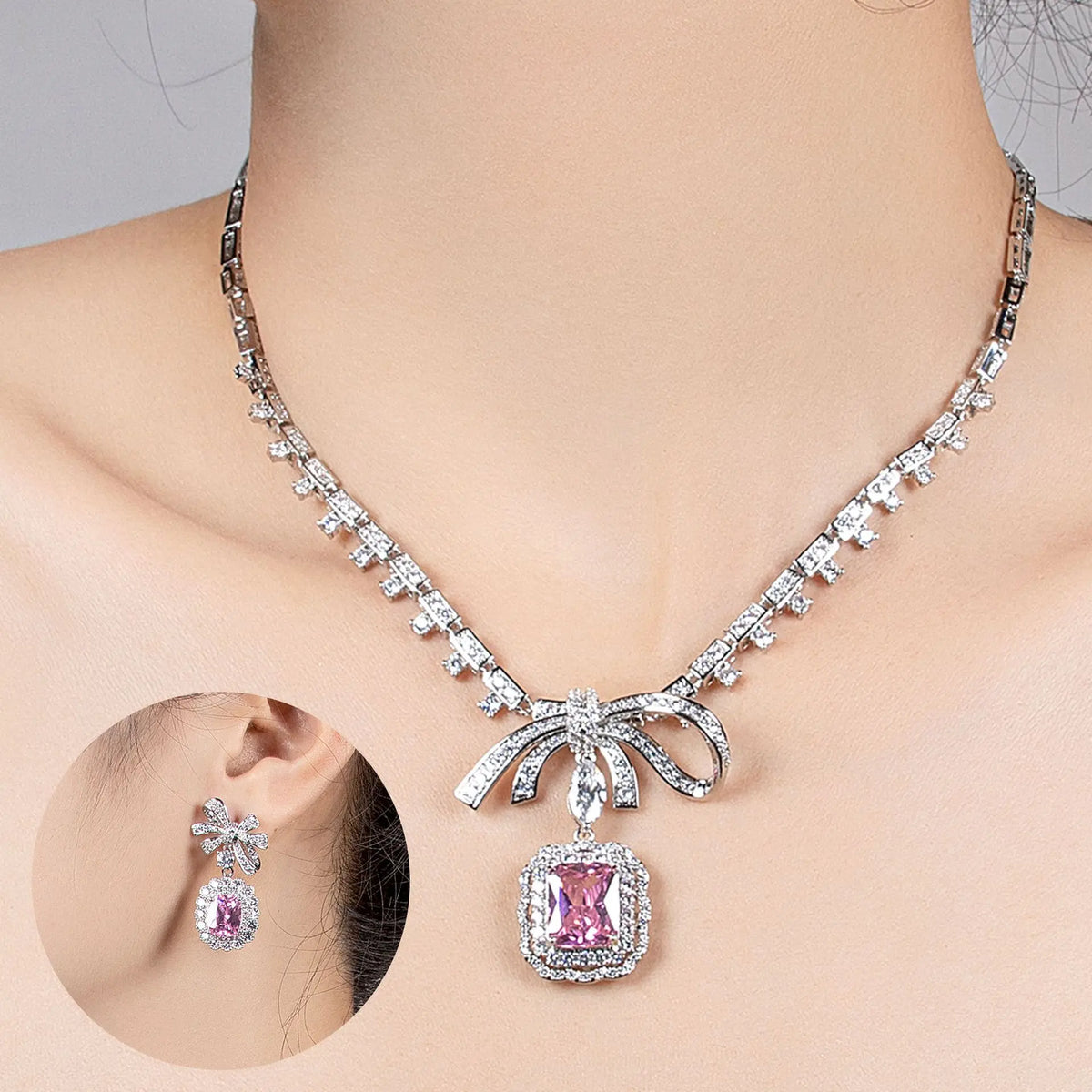 Ensemble Collier Boucles d'Oreilles Nœud Papillon Zircon Mode