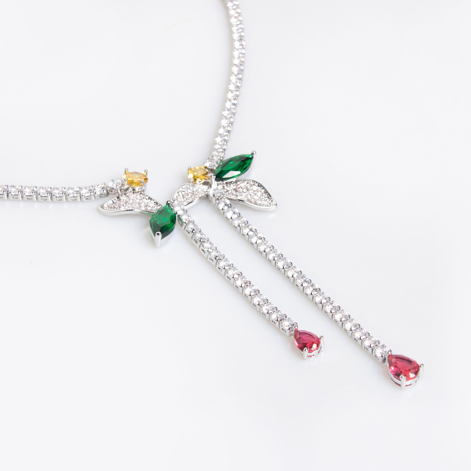 Elegant Green Leaf and Red Teardrop Necklace Set – Luxury Crystal Jewelry for Women