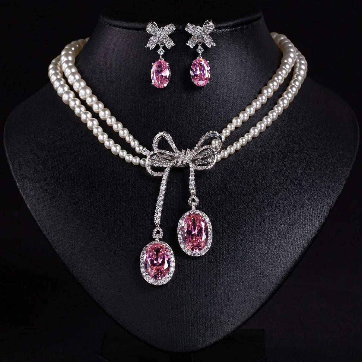Ensemble collier et boucles d'oreilles nœud papillon en perles et diamants, style léger et luxueux