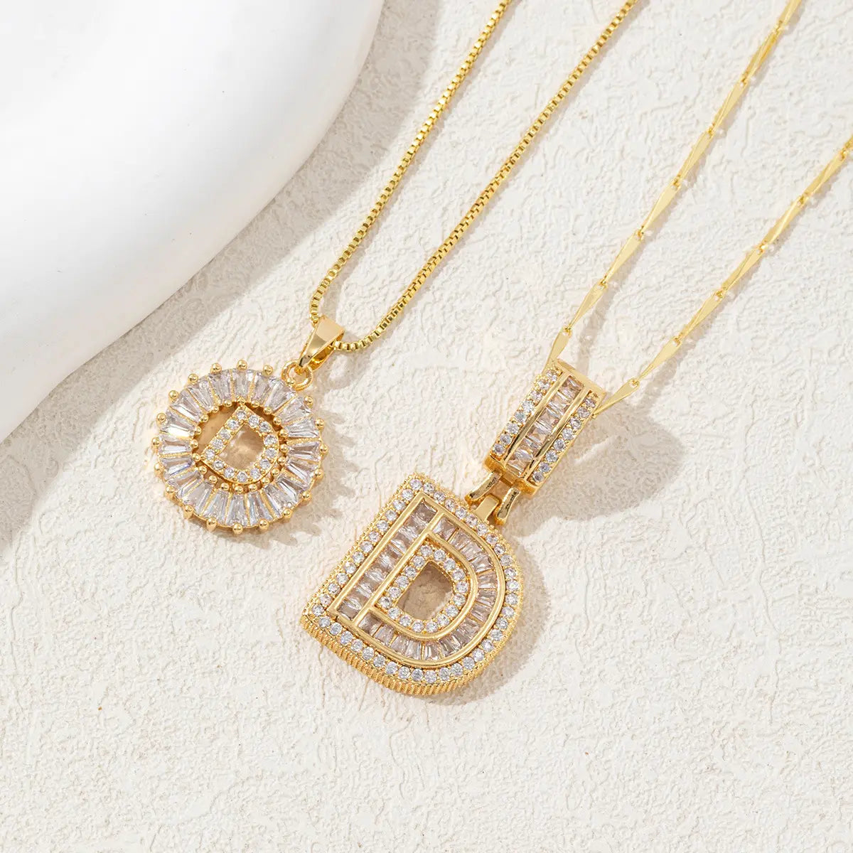 Collier Lettre Plein Sucre de Roche Diamant 26