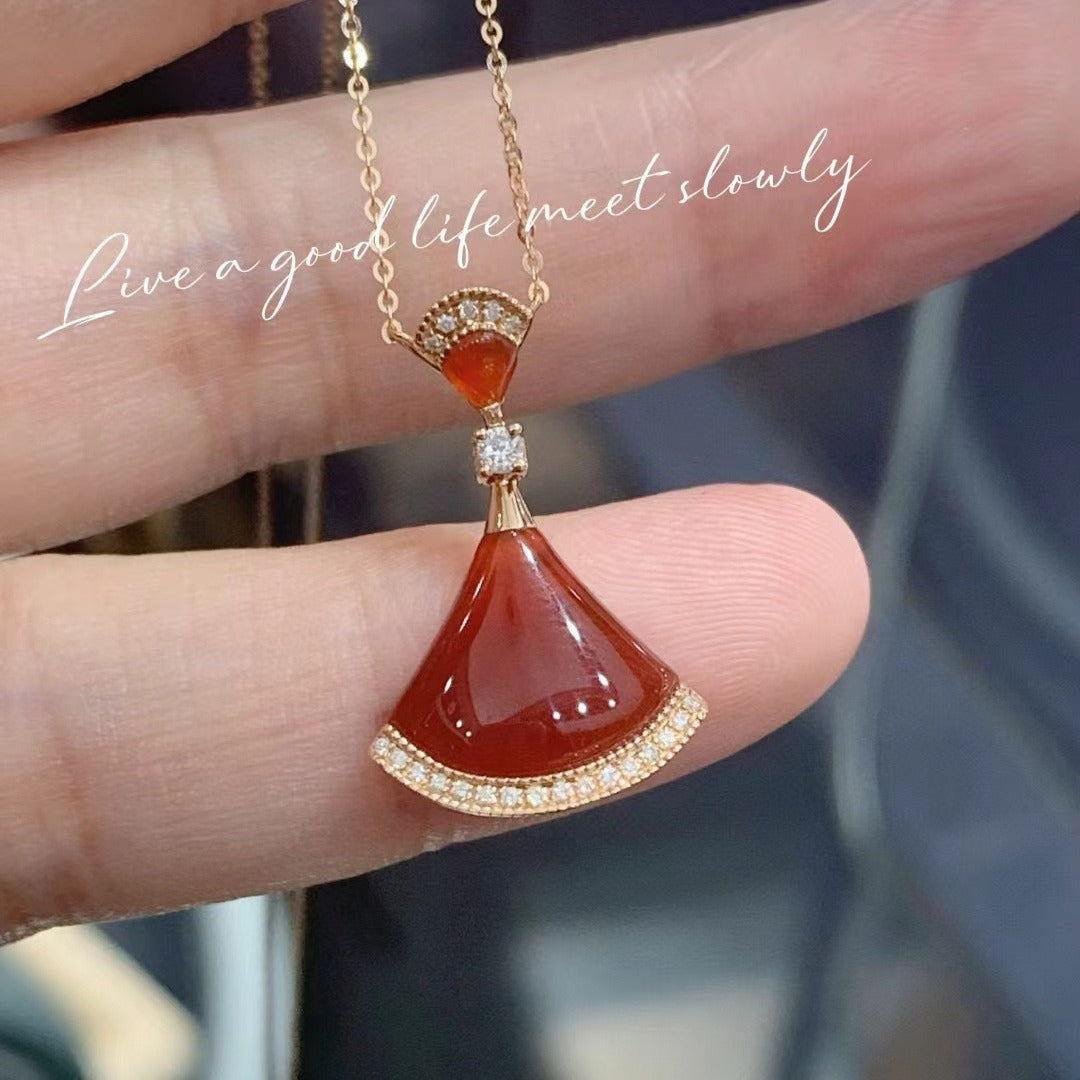 Fashion small fan shell necklace