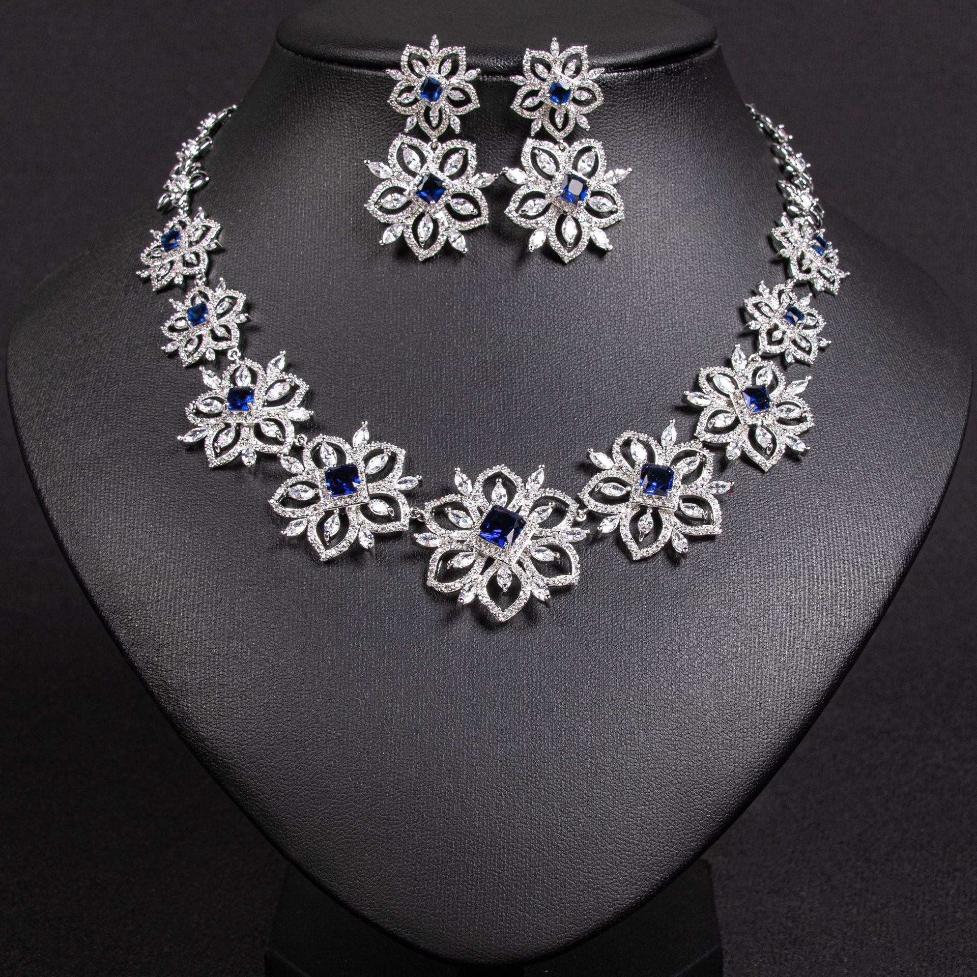 Luxury Yellow Crystal Flower Necklace Earrings Set – Elegant Statement Jewelry for Women