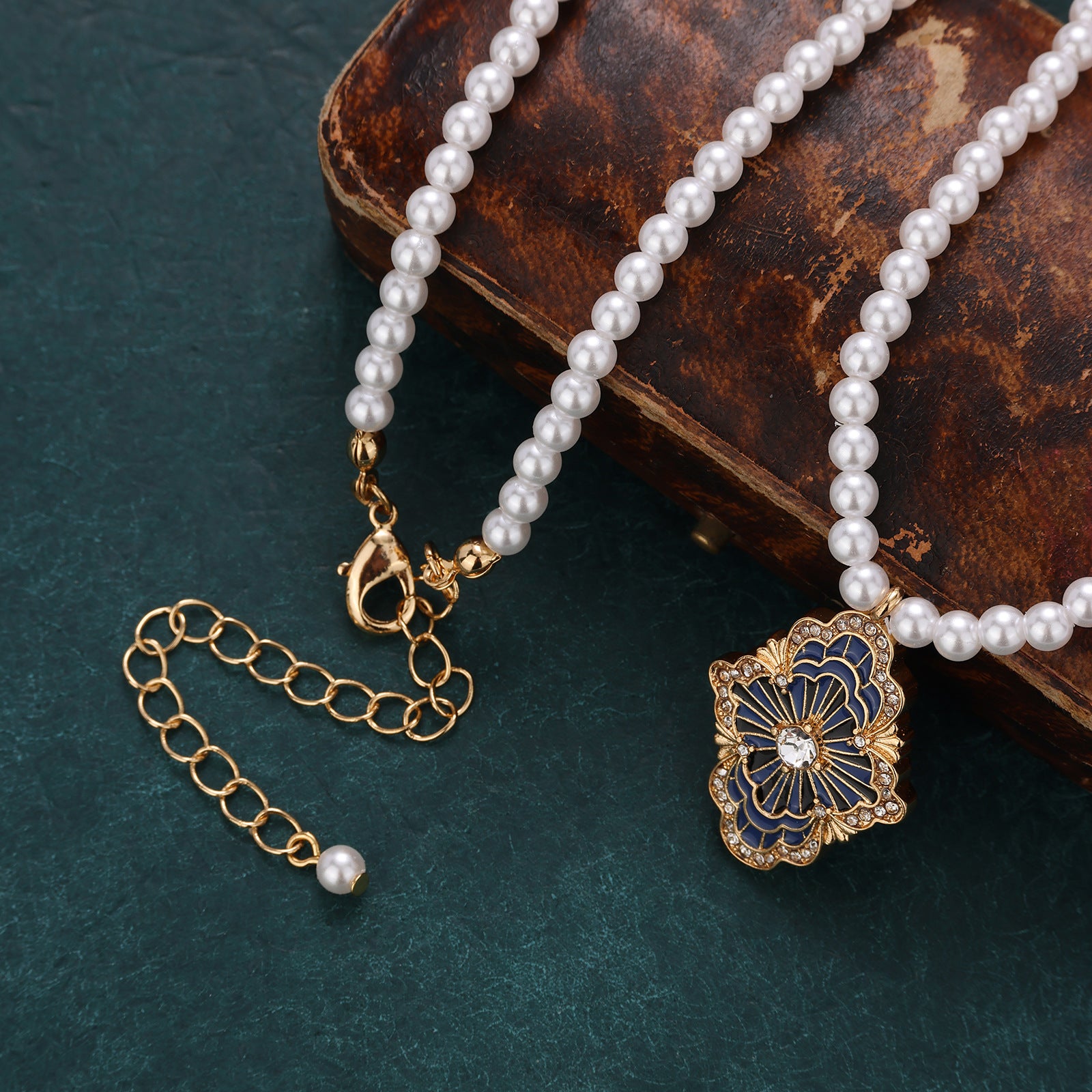 New Pearl Versatile Necklace Stud Earrings