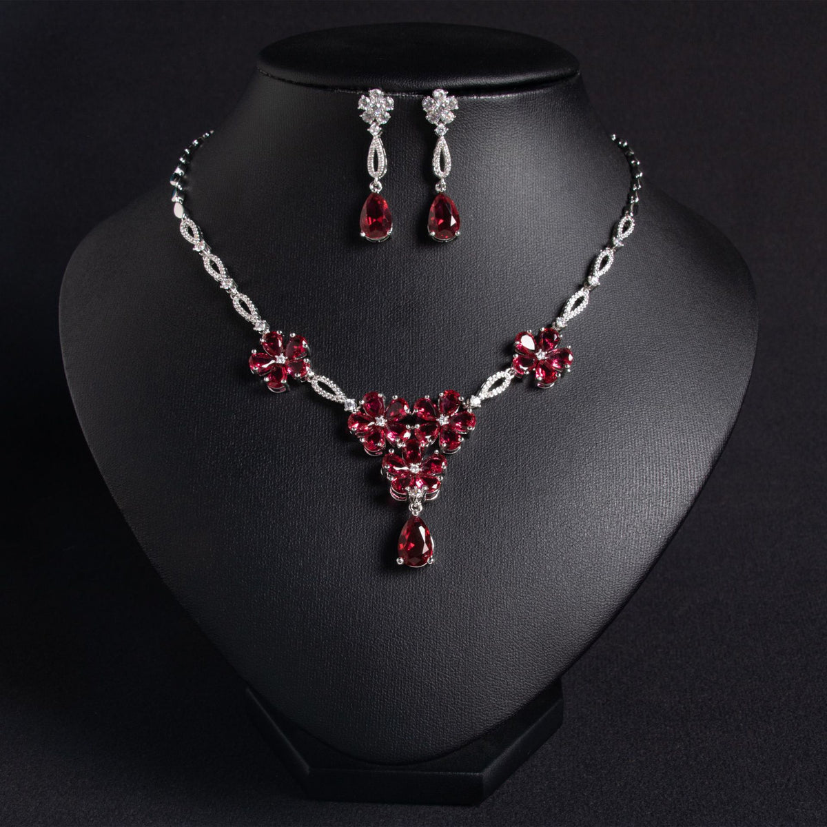 Luxury Ruby Red Floral Necklace Set for Women – Crystal Statement Jewelry with Matching Earrings