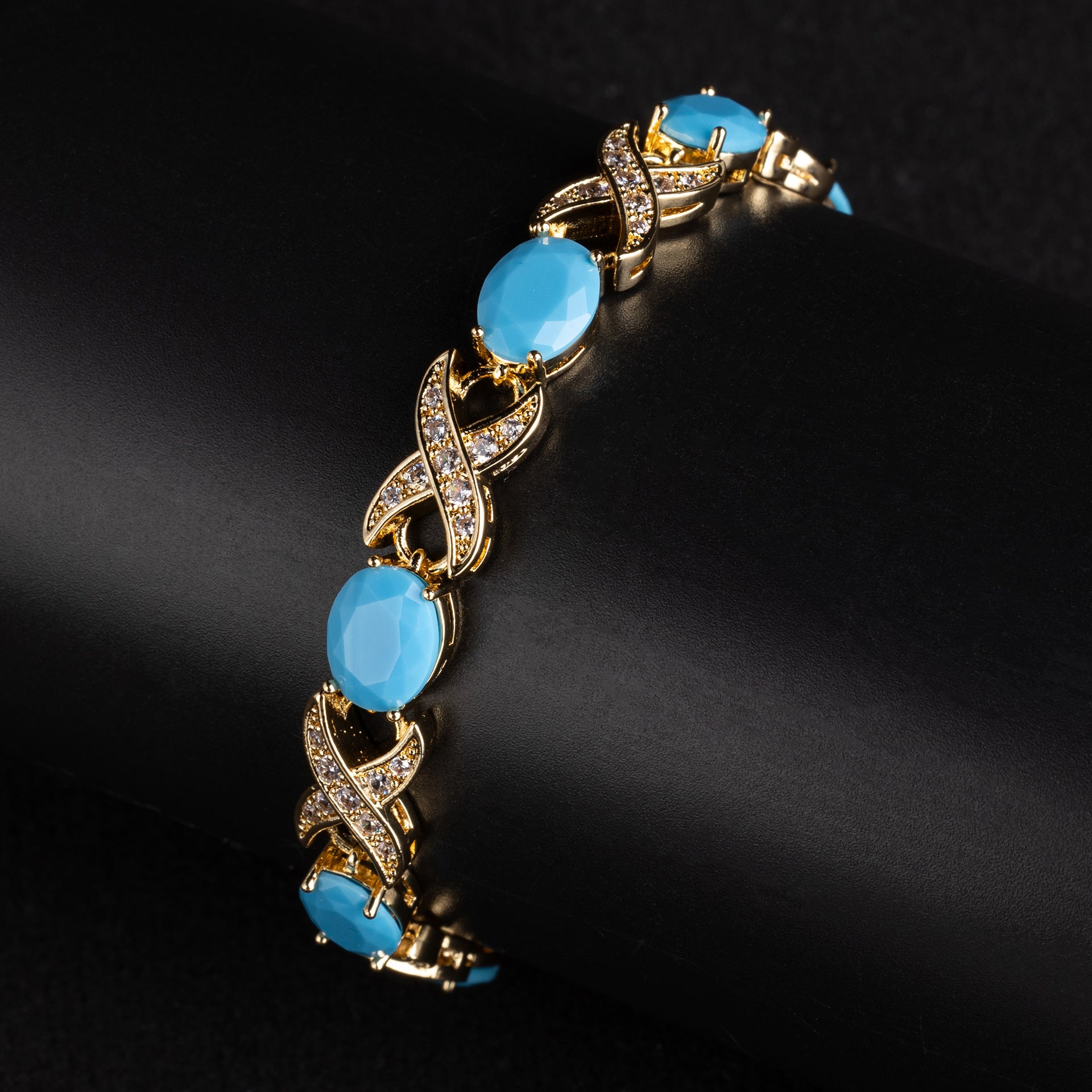Luxury Multicolor Crystal Link Bracelet – Elegant Statement Jewelry for Women