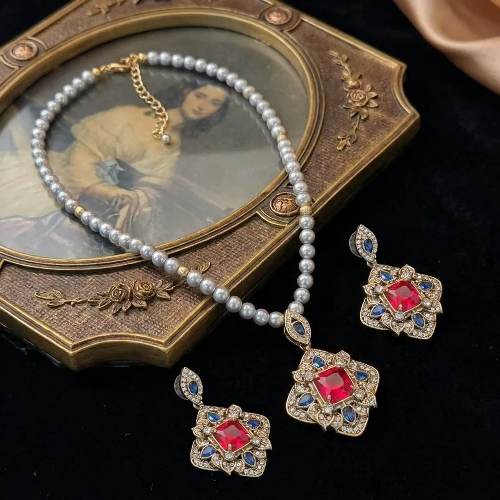Nouveau Collier Polyvalent et Boucles d'Oreilles Clous Perle