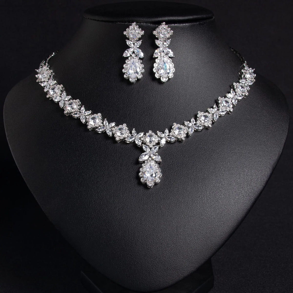 Luxury Ruby Teardrop Necklace Set – Floral Crystal Earrings Jewelry