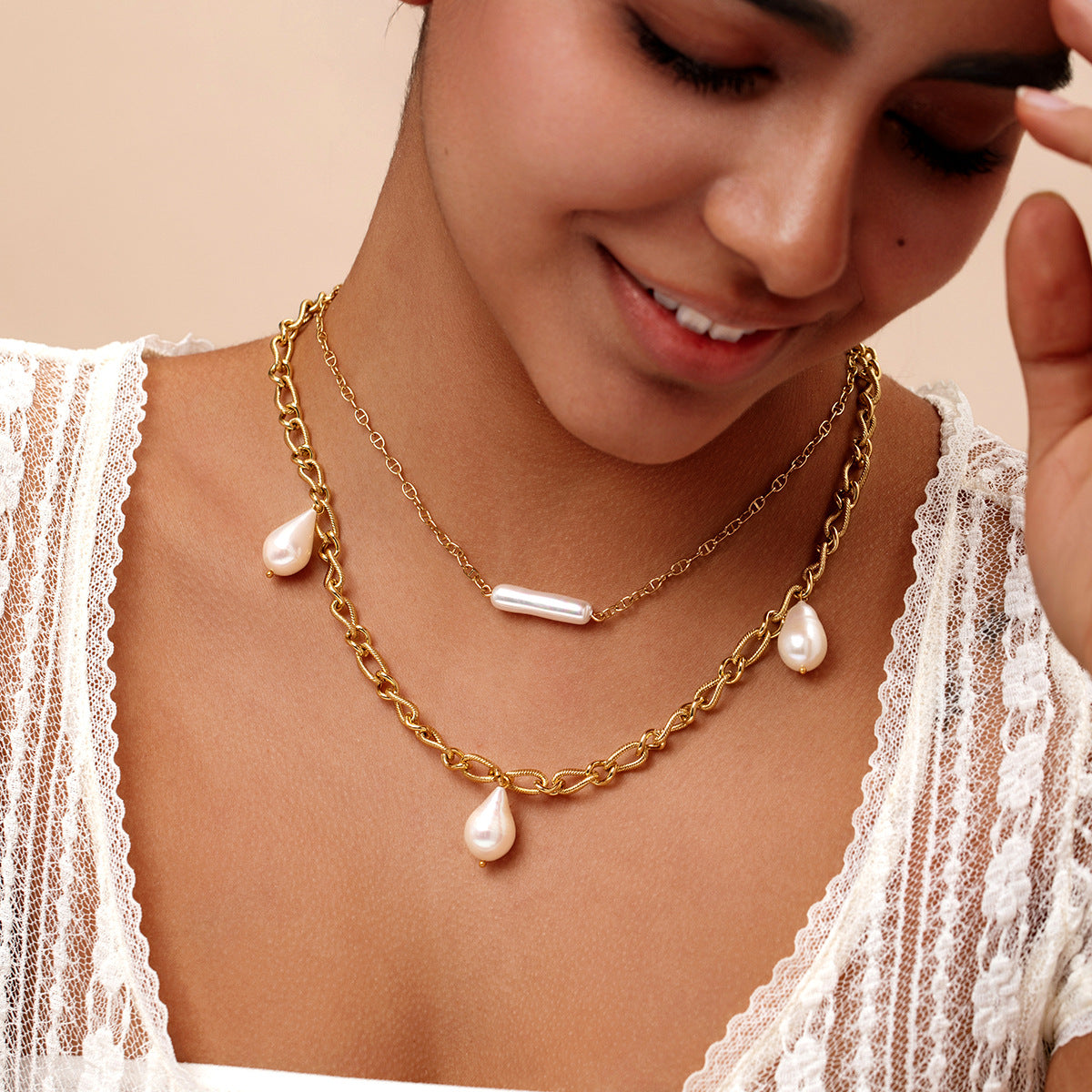 S925 sterling silver special-shaped imitation pearl necklace