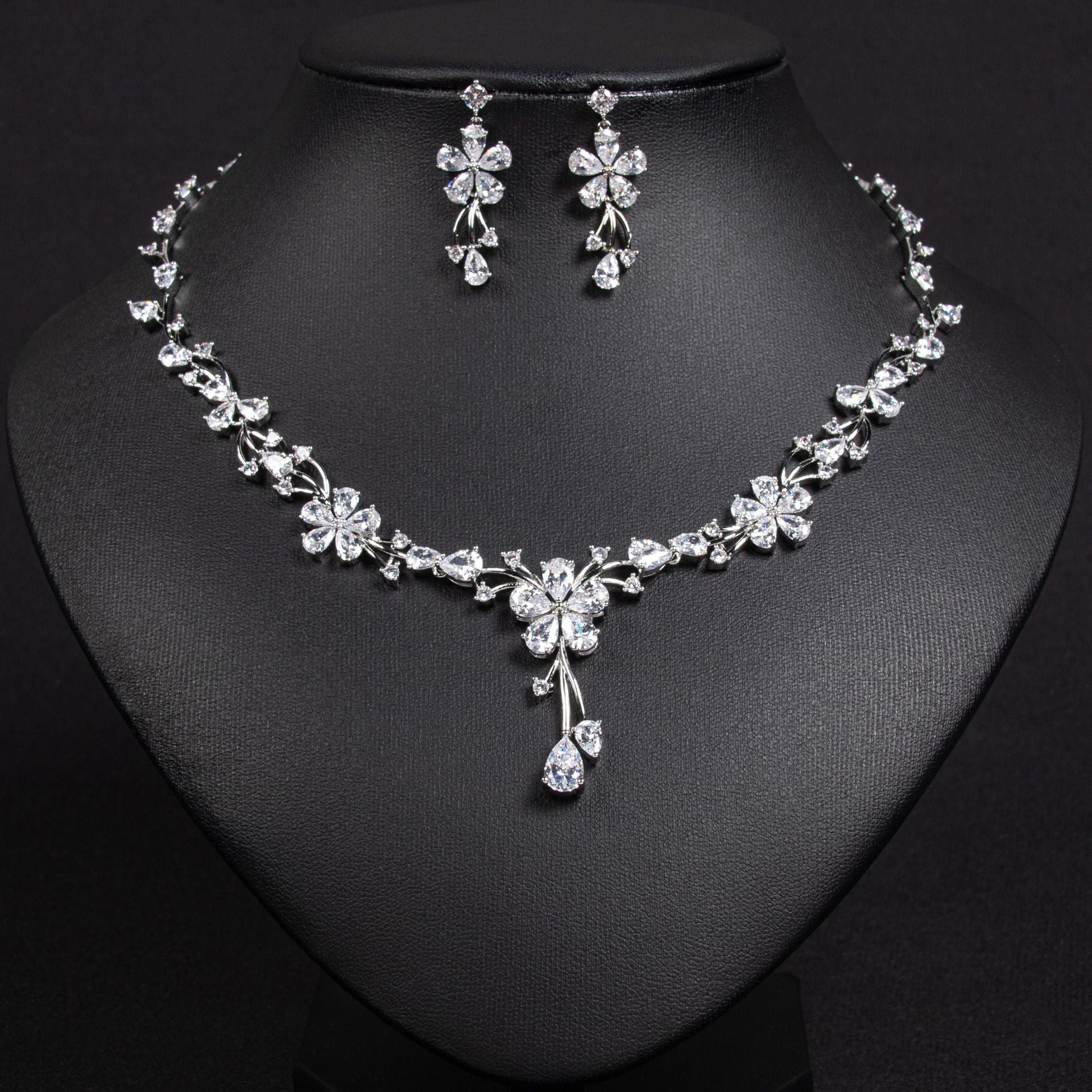 Elegant Silver Floral Crystal Necklace and Earrings Jewelry Set