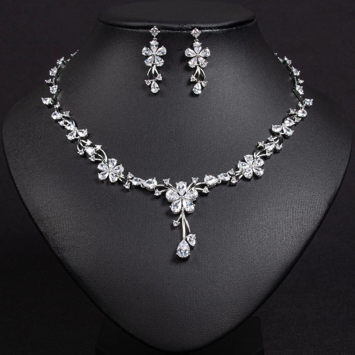 Elegant Silver Floral Crystal Necklace and Earrings Jewelry Set