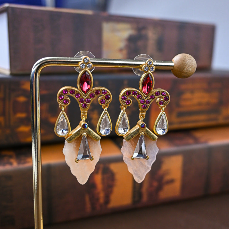 Fashion niche leaf gemstone earrings