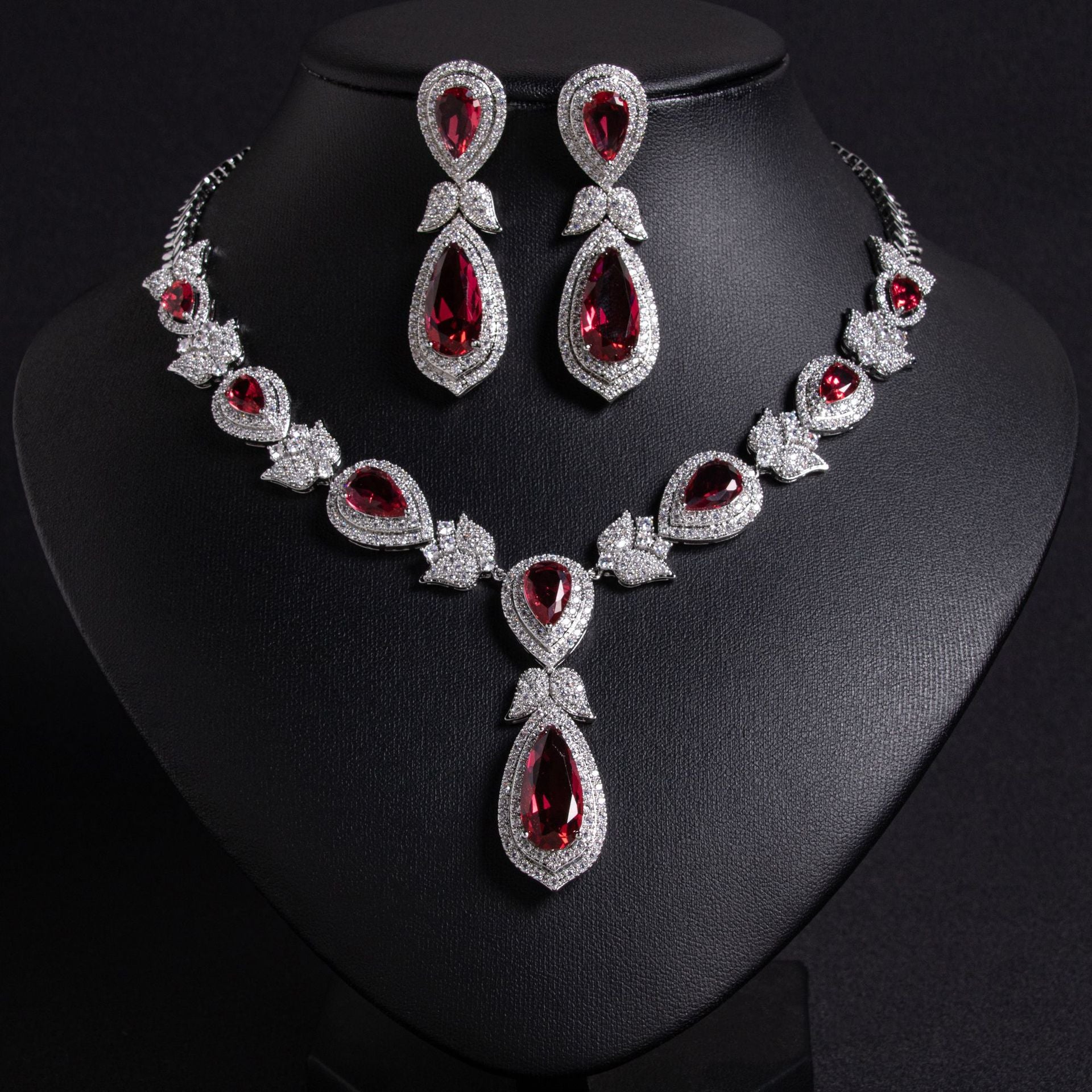 Luxury Red Teardrop Crystal Necklace and Earrings Jewelry Set for Women