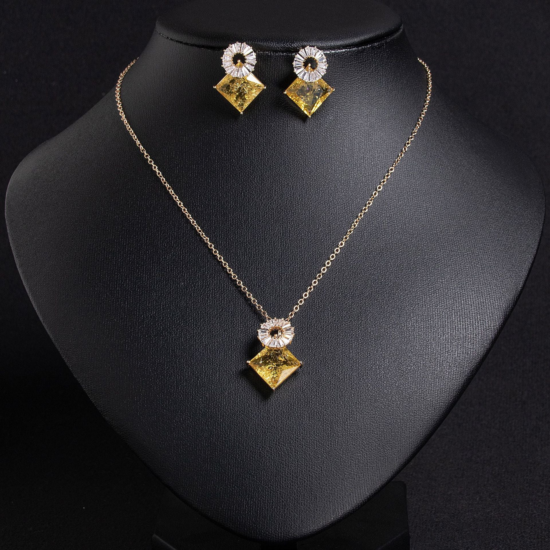 Luxury Purple Crystal Jewelry Set – Necklace Earrings Set for Women