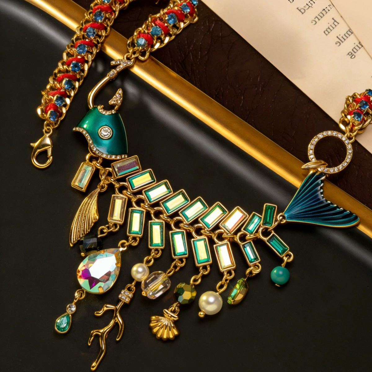 Medieval Heavy Industry Fish Bone Tassel Diamond Necklace