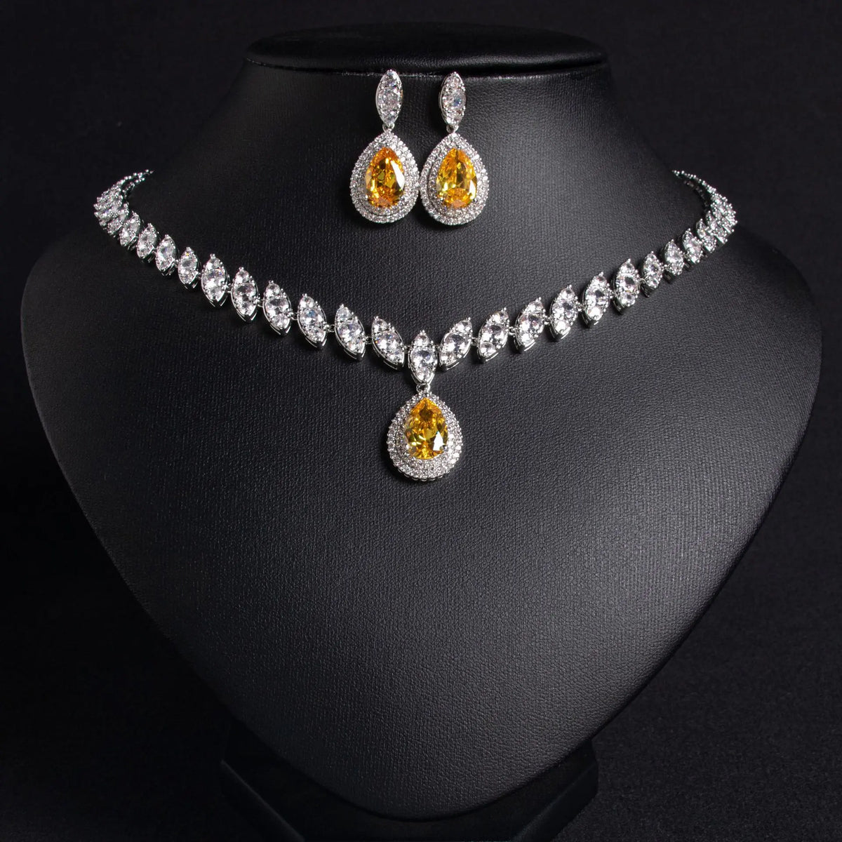 Parure de bijoux de luxe en cristal rouge larme – Style élégant pour mariée