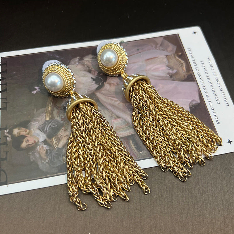 Tassel Pearl Necklace and Earrings Set in Retro Court Style Shijia Pearl Sweater Chain Necklace