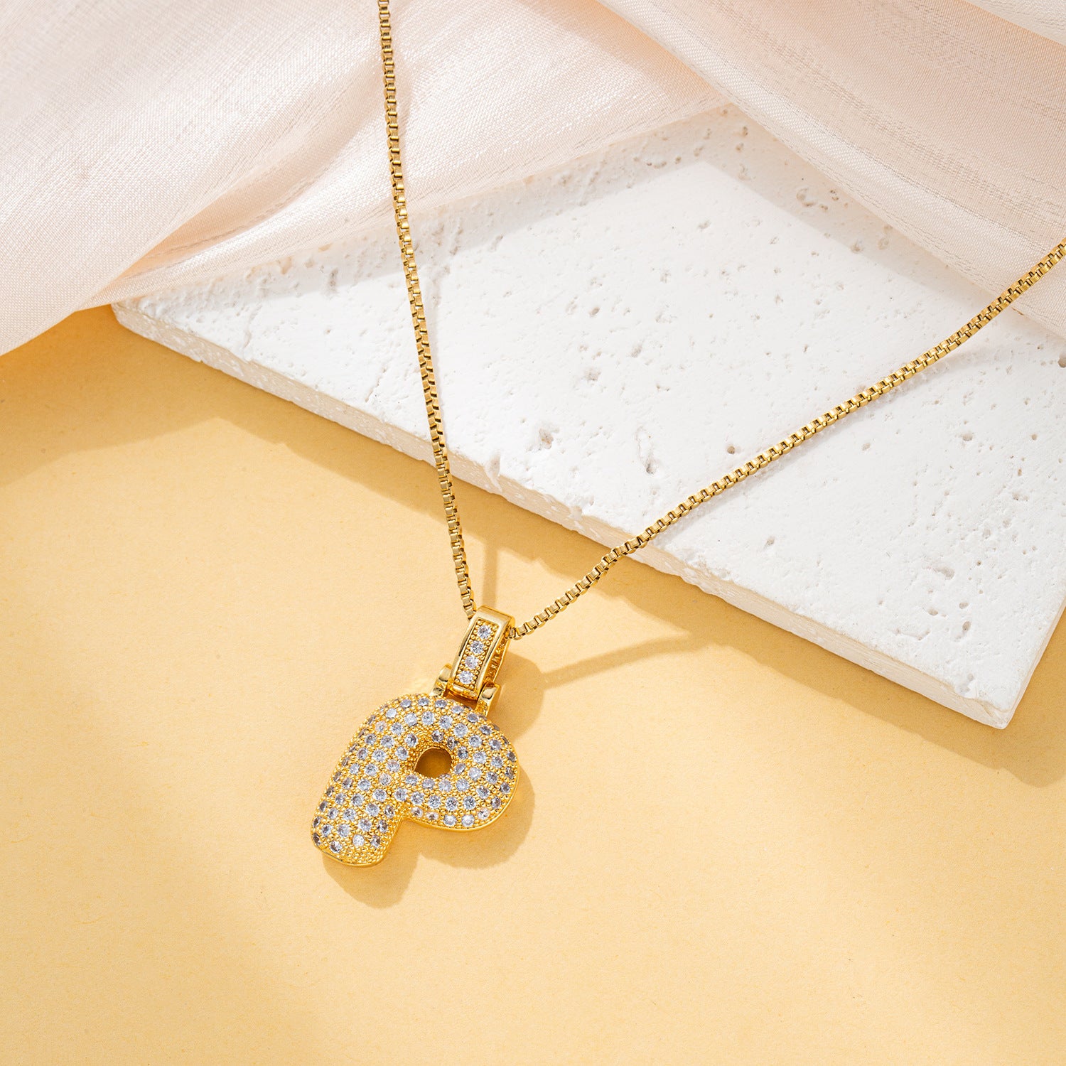 Creative fashion zircon fat 26 letter necklace