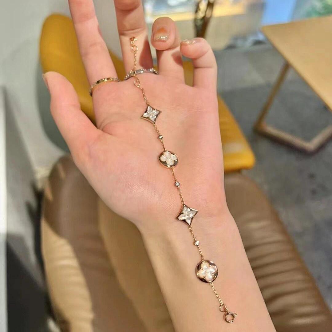 Natural Fritillary Clover Bracelet