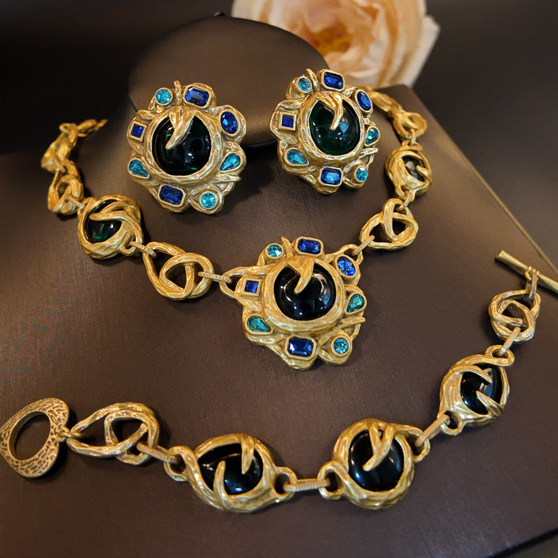 Vintage Blue Rhinestone Sunflower Necklace Set