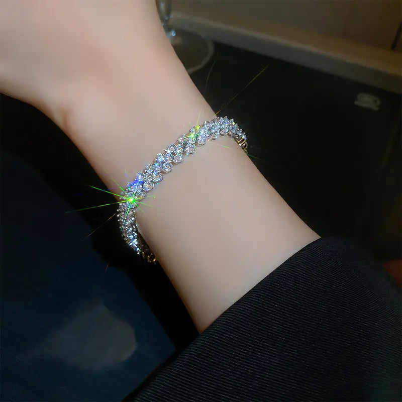Bracelet à boucle d'épissure en zircon de mode