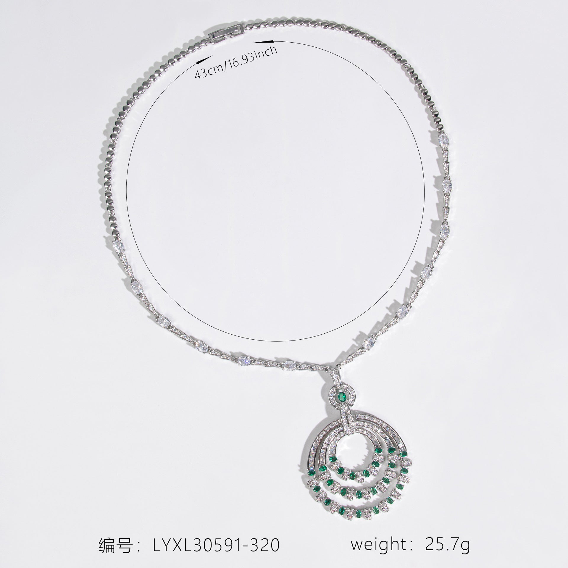 Collier plastron élégant en cristal vert émeraude pour tenue de soirée