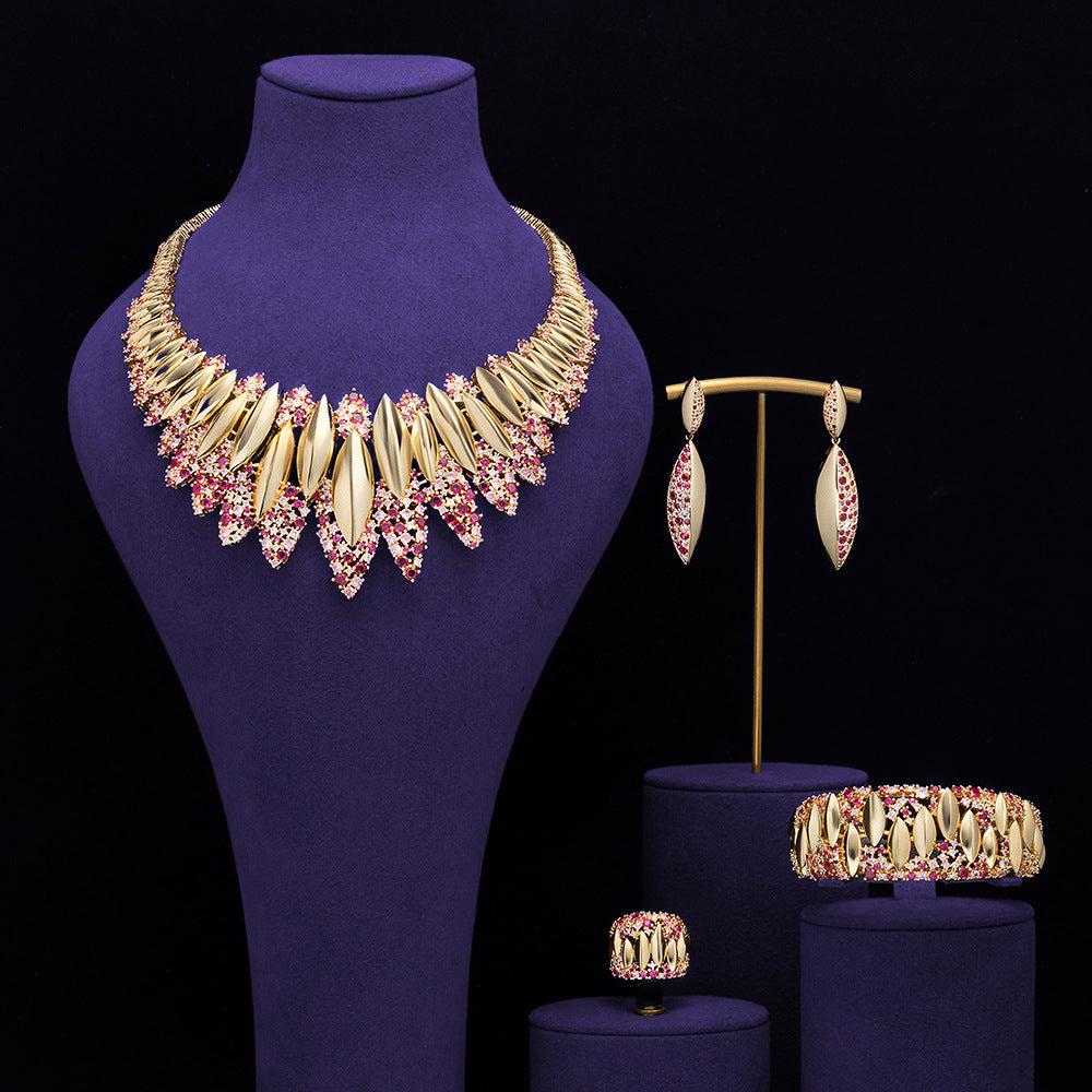 Glamorous Gold Crystal Jewelry Set for Evening and Party Wear