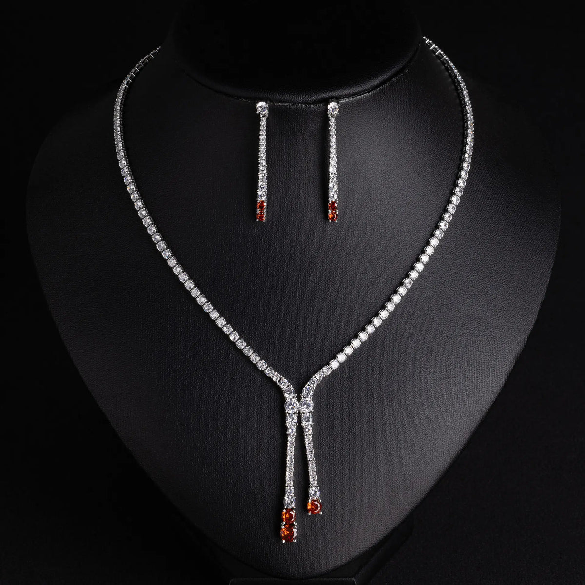 Luxury Green Crystal Drop Necklace Set – Silver Tassel Earrings Jewelry