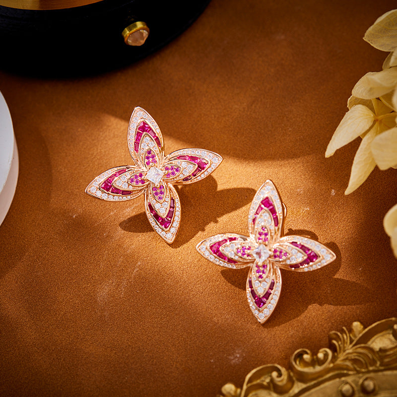 Stylish Gold Plated Diamond Flower Design Earrings